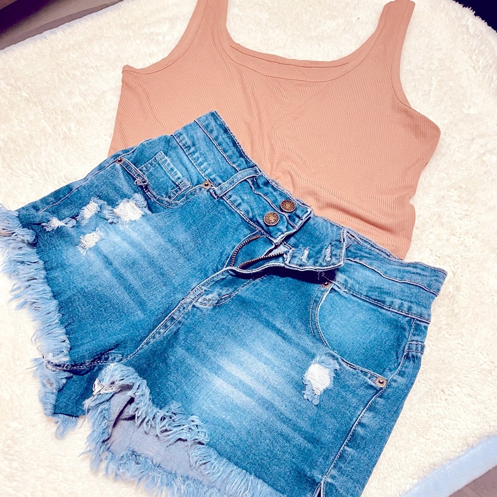 Women’s SHEIN mid-rise Shorts and Crop Top. Both size medium